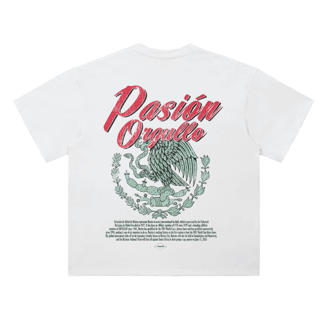 Selección Mexicana de Fútbol heavyweight T-shirt featuring large “Pasión Orgullo” red script over a Mexican eagle emblem graphic with vintage-inspired details.